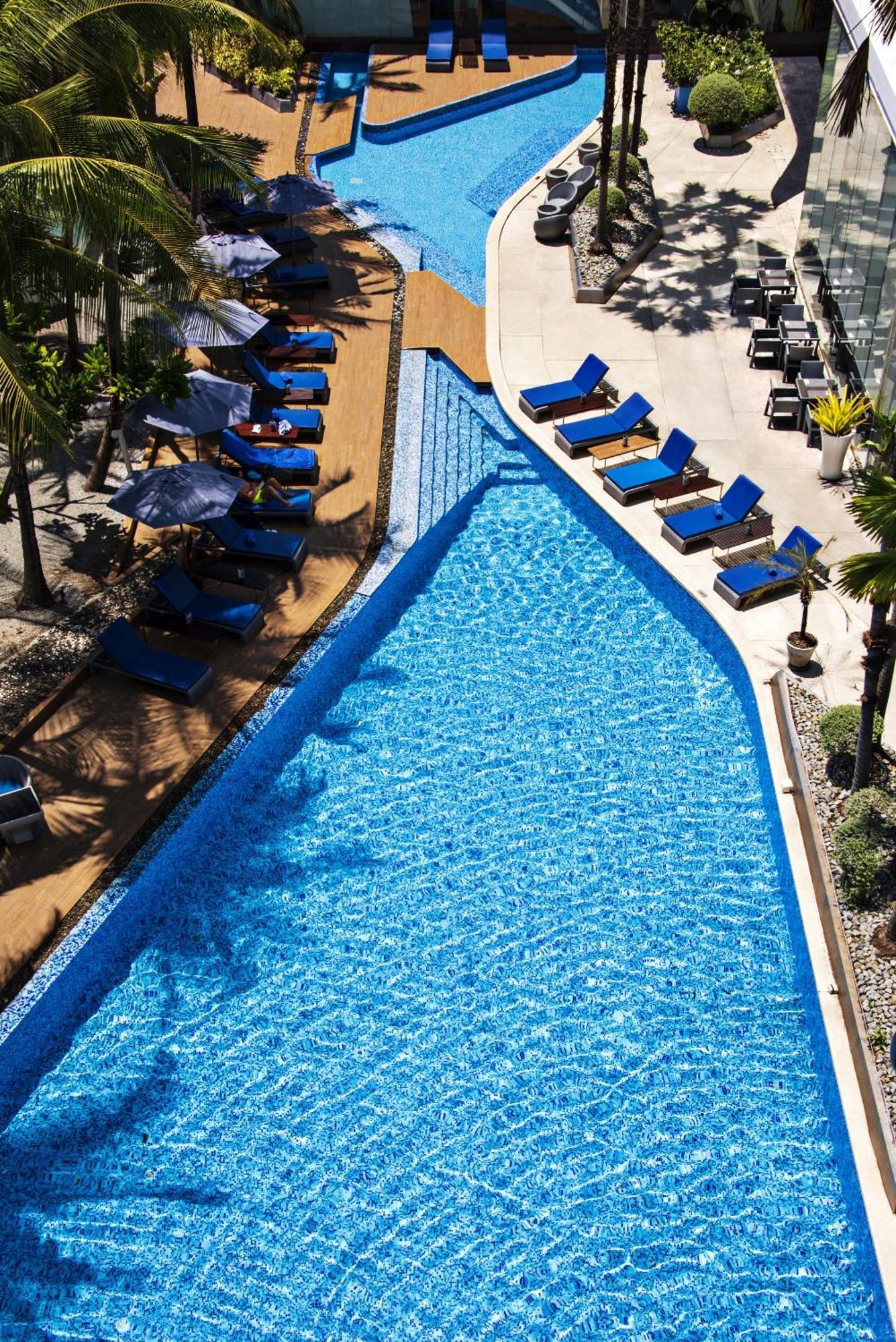 Hotel Baraquda Heeton Pattaya By Compass Hospitality Екстериор снимка