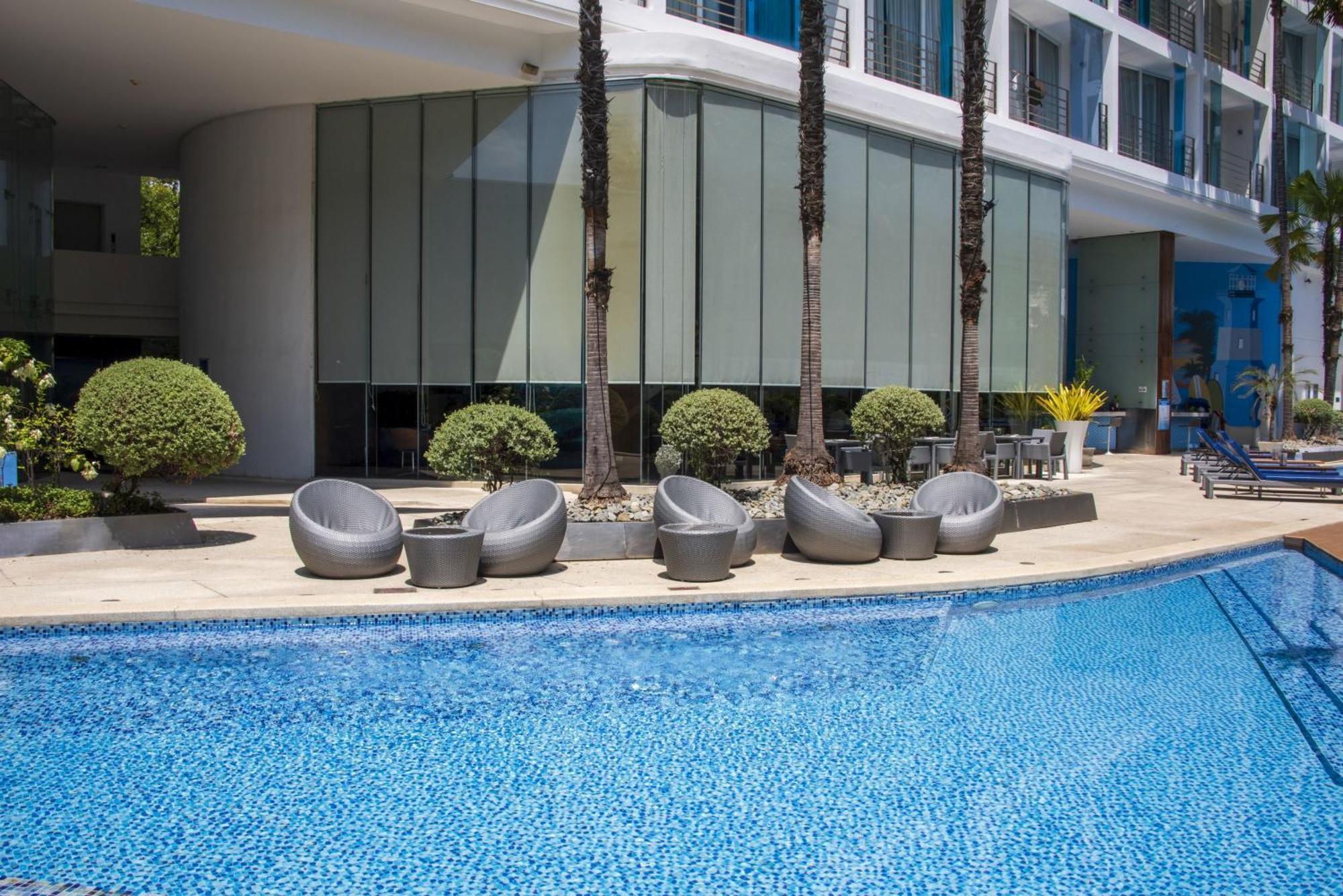 Hotel Baraquda Heeton Pattaya By Compass Hospitality Екстериор снимка