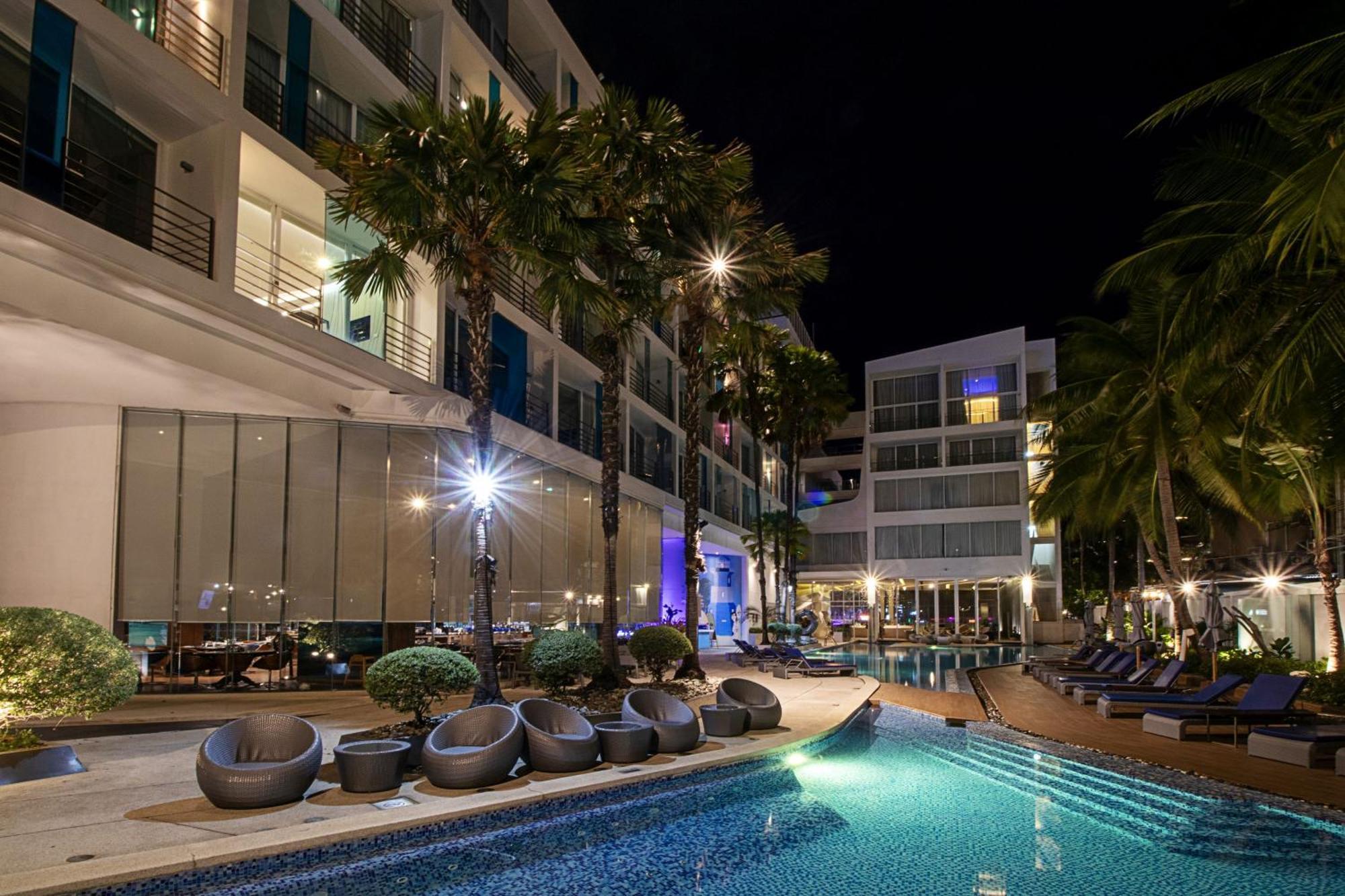 Hotel Baraquda Heeton Pattaya By Compass Hospitality Екстериор снимка
